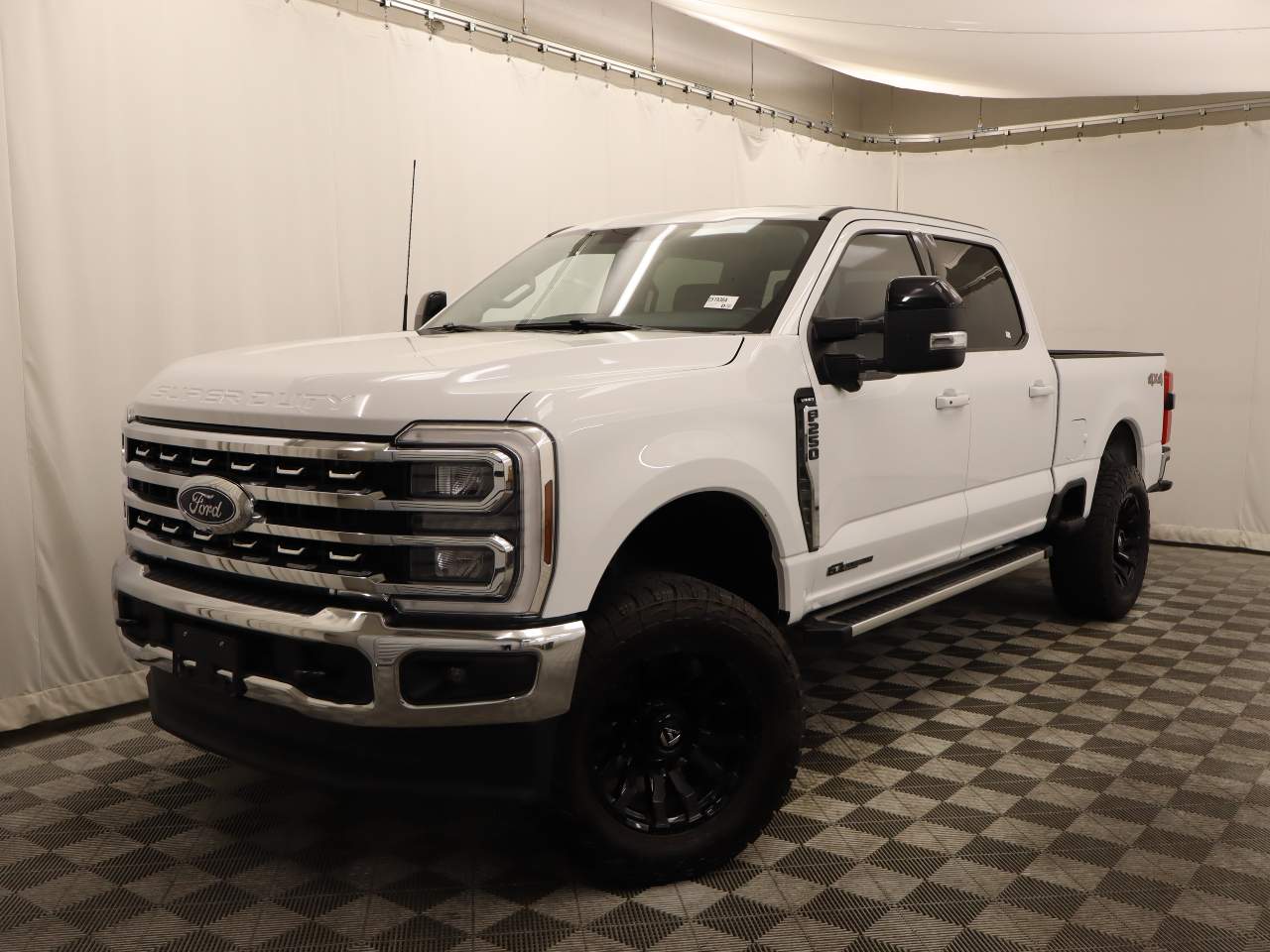 2024 Ford F-250 Super Duty Lariat Crew Cab
