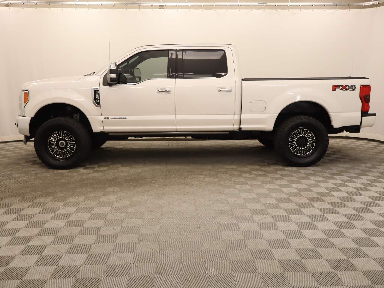 2018 Ford F-250 Super Duty Platinum Crew Cab