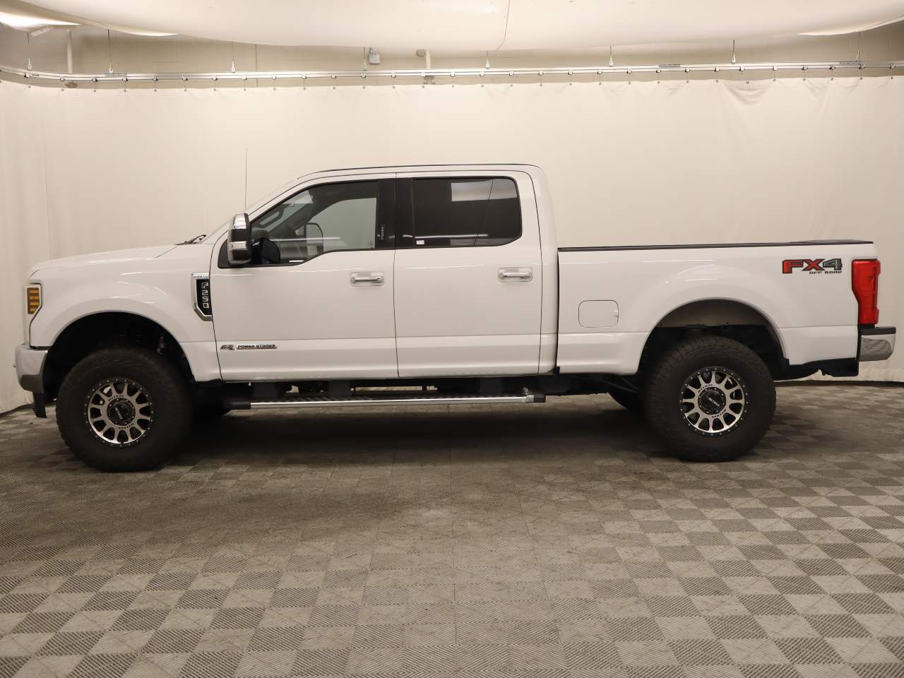 2019 Ford F-250 Super Duty XLT Crew Cab