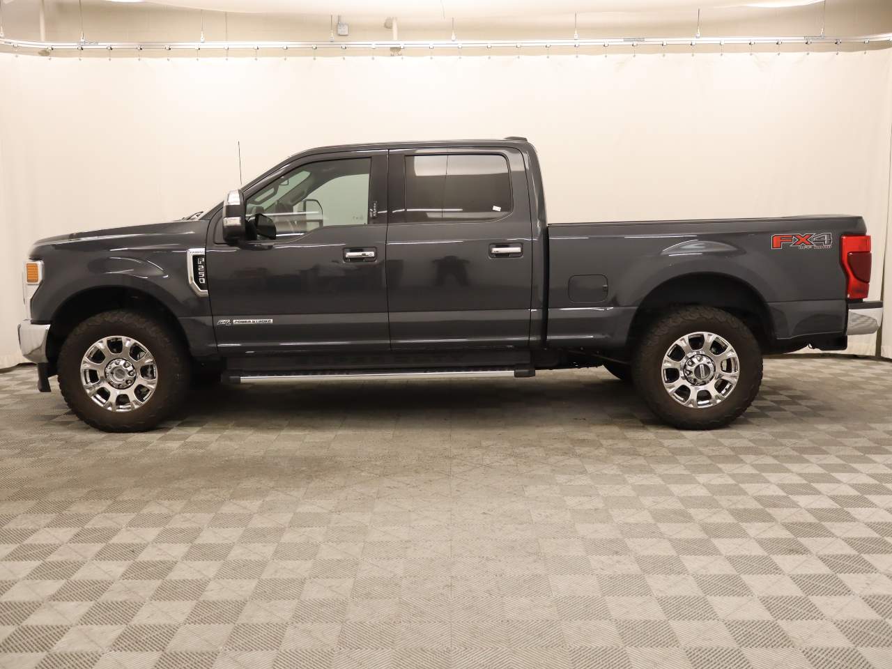 2021 Ford F-250 Super Duty Lariat Crew Cab