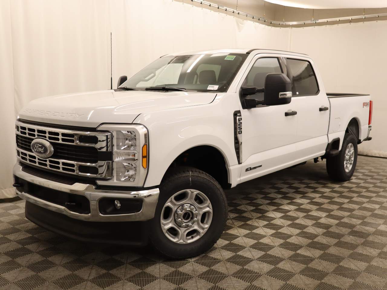 2026 Ford F-250 Super Duty Crew Cab XLT