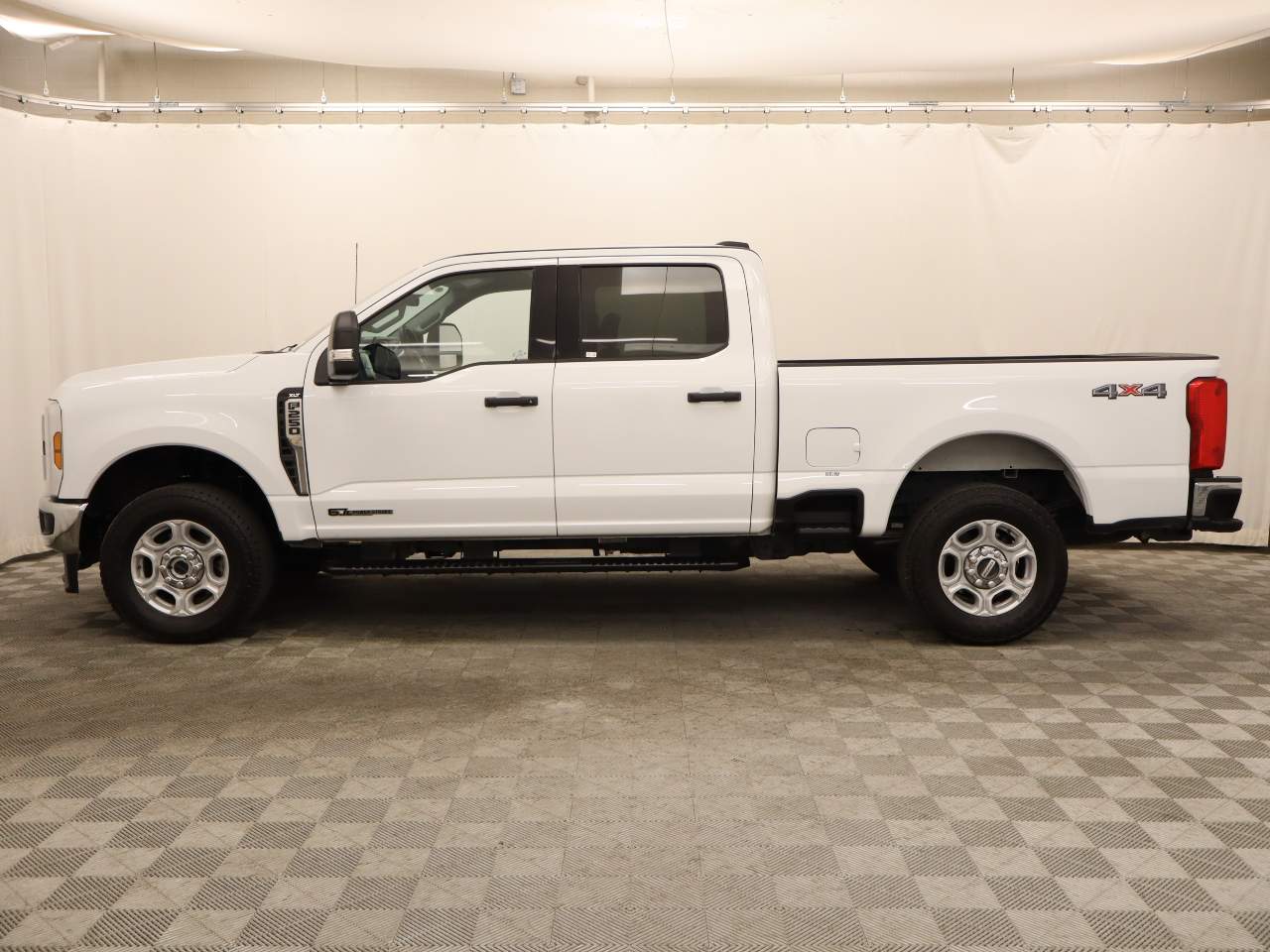 2026 Ford F-250 Super Duty XLT Crew Cab