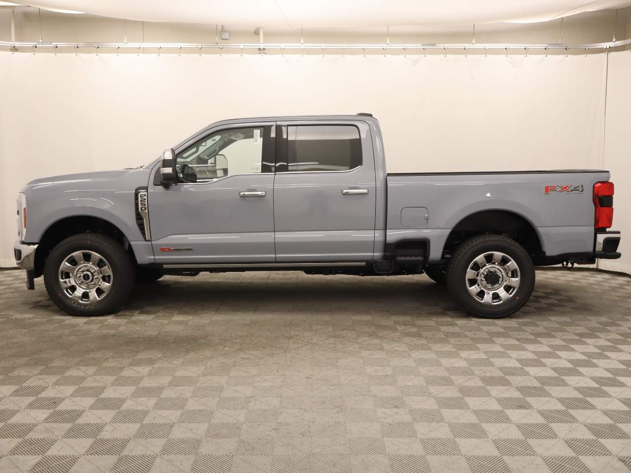 2025 Ford F-250 Super Duty Crew Cab Lariat