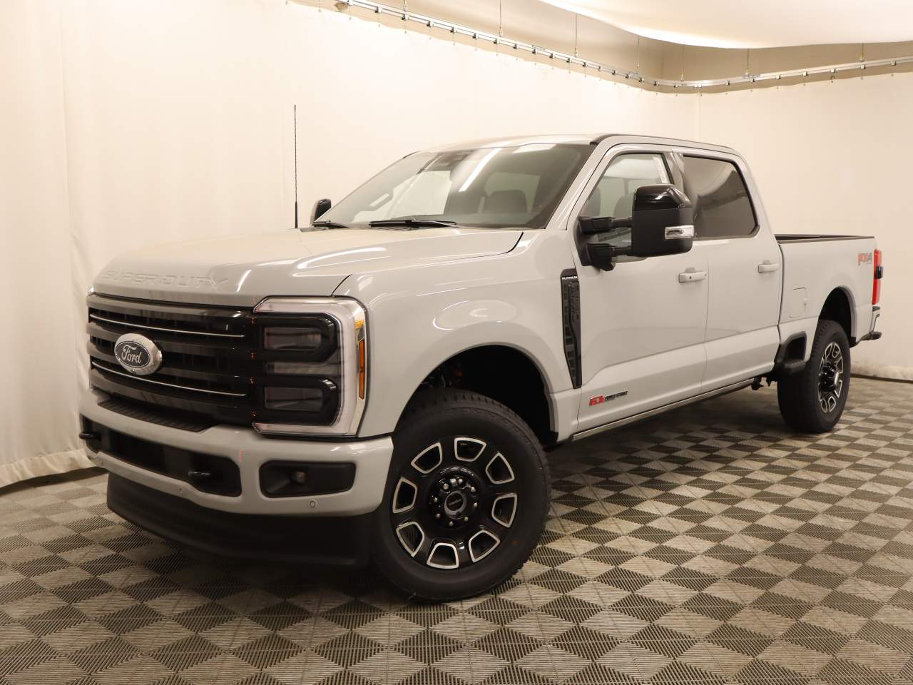 2026 Ford F-250 Super Duty Crew Cab Platinum