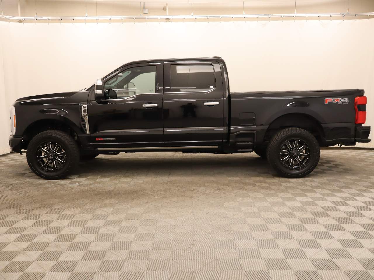 2023 Ford F-250 Super Duty Platinum Crew Cab