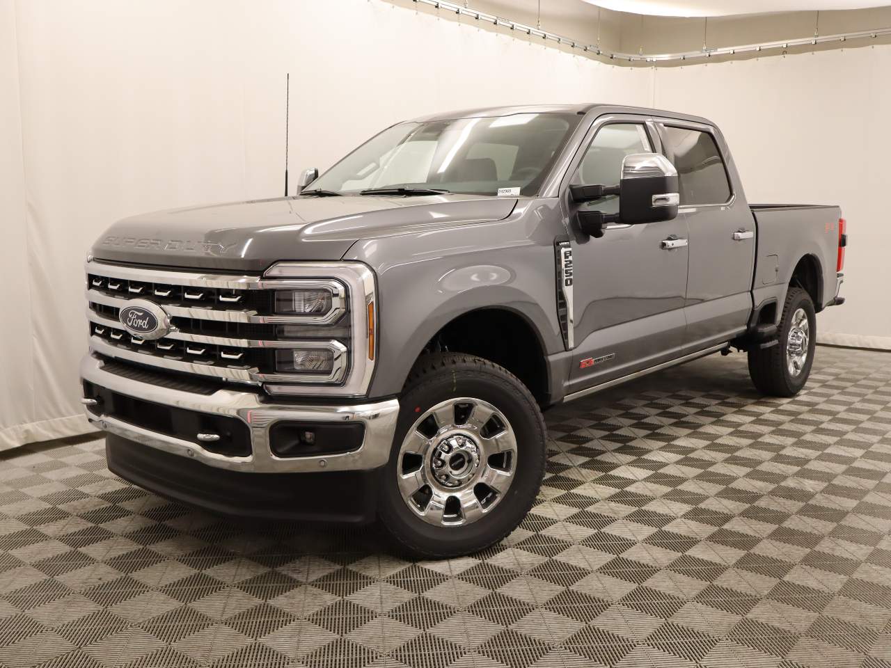 2024 Ford F-250 Super Duty Crew Cab Lariat