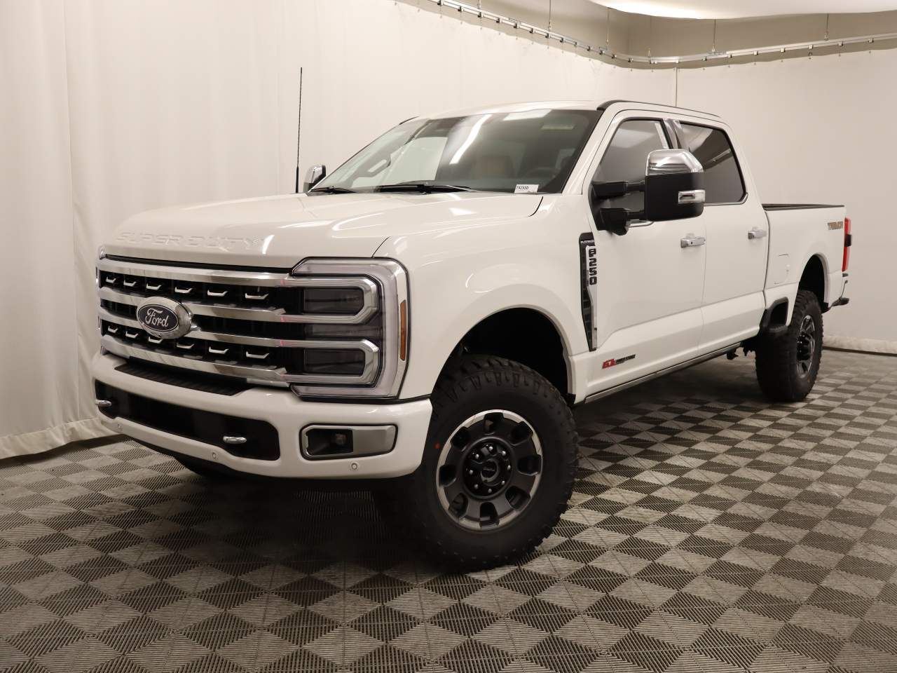 2024 Ford F-250 Super Duty Crew Cab Platinum