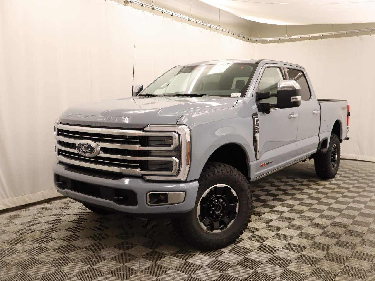 2026 Ford F-250 Super Duty Crew Cab Platinum