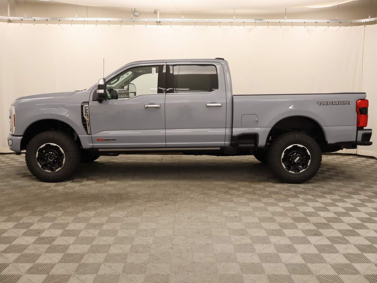 2026 Ford F-250 Super Duty Crew Cab Platinum