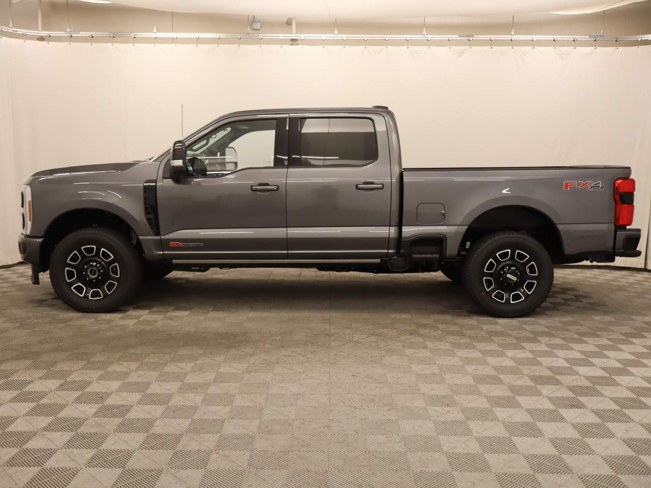 2026 Ford F-250 Super Duty Crew Cab Platinum