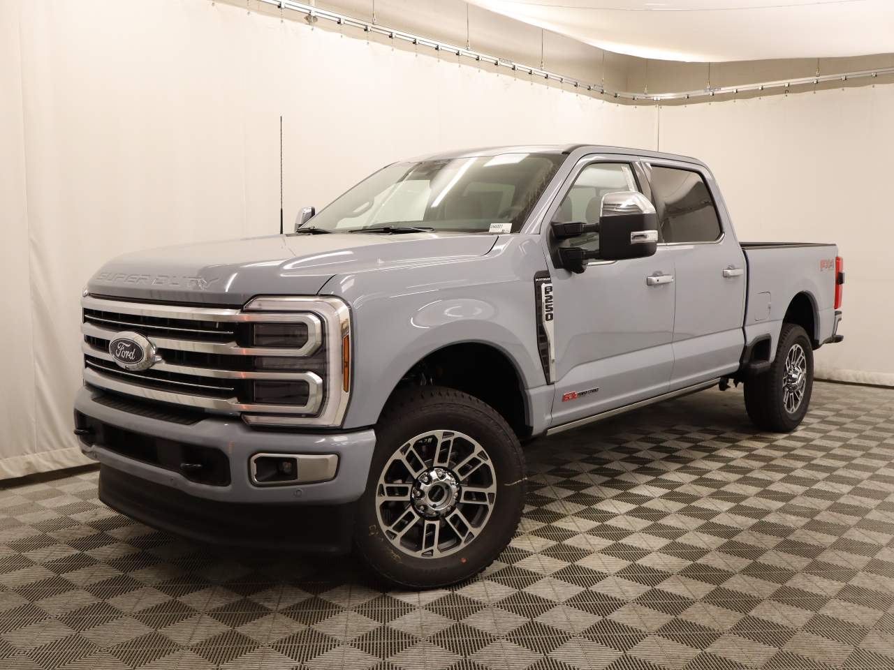 2026 Ford F-250 Super Duty Crew Cab Platinum