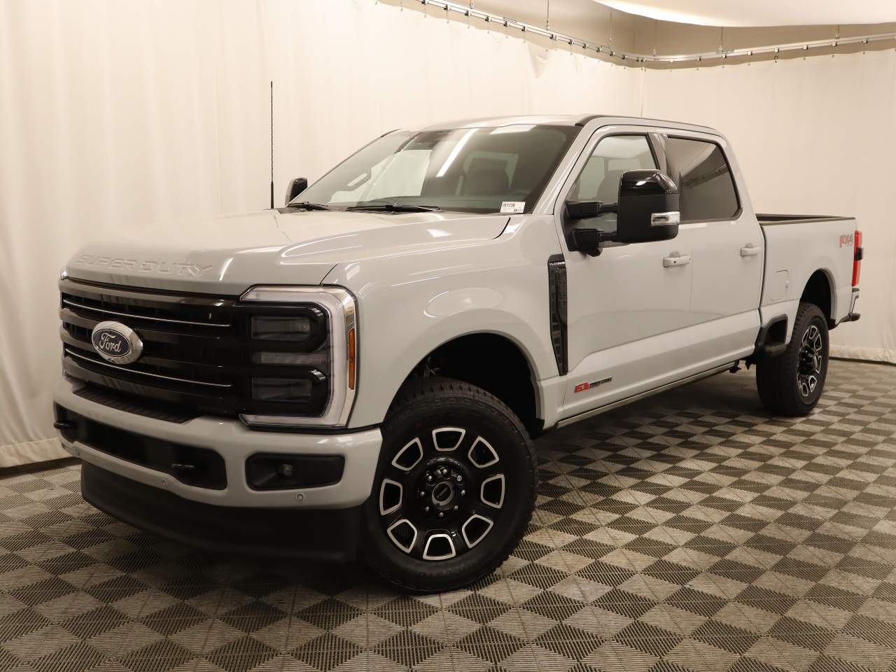 2026 Ford F-250 Super Duty Crew Cab Platinum