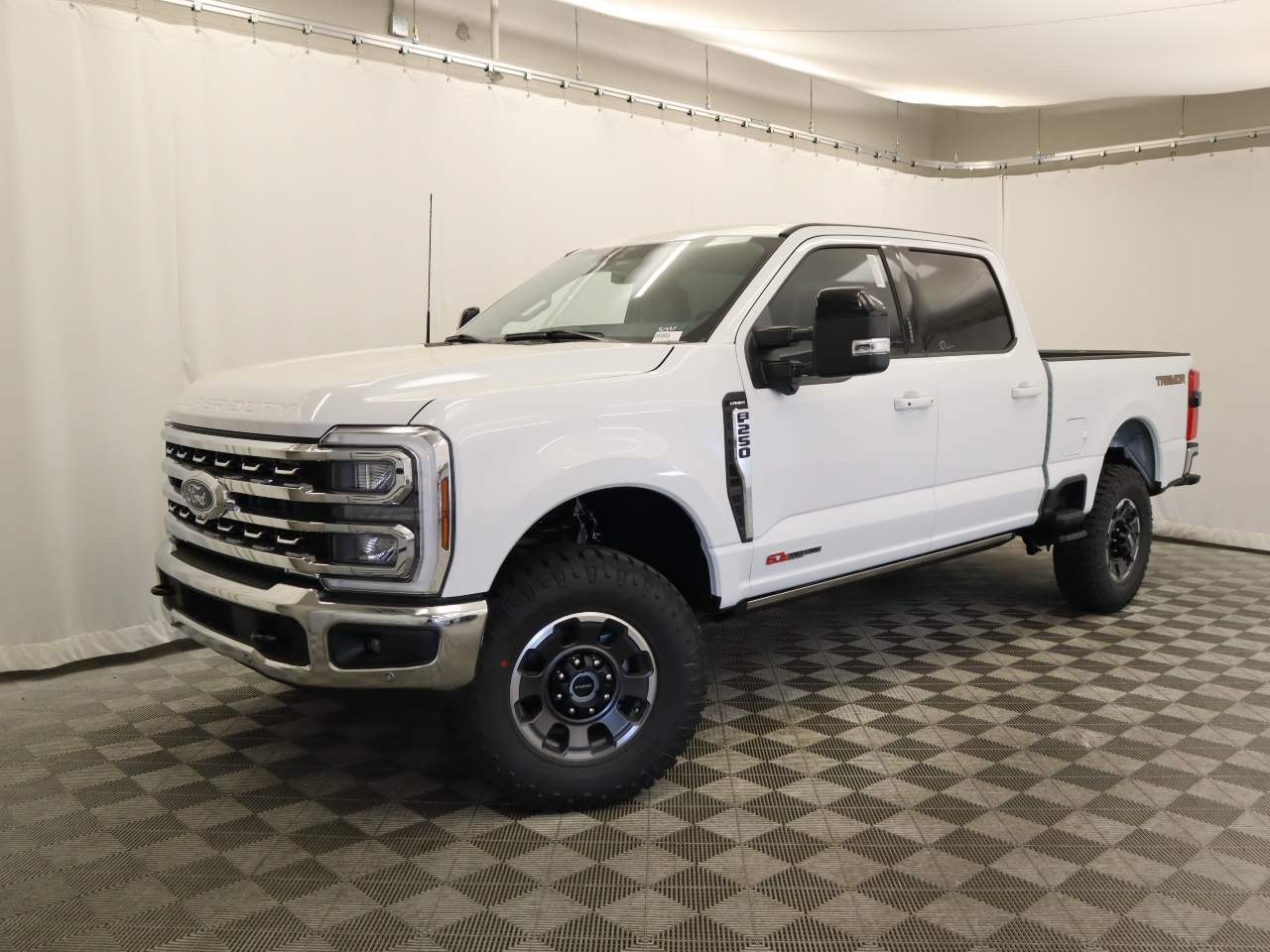 2024 Ford F-250 Super Duty Crew Cab Lariat