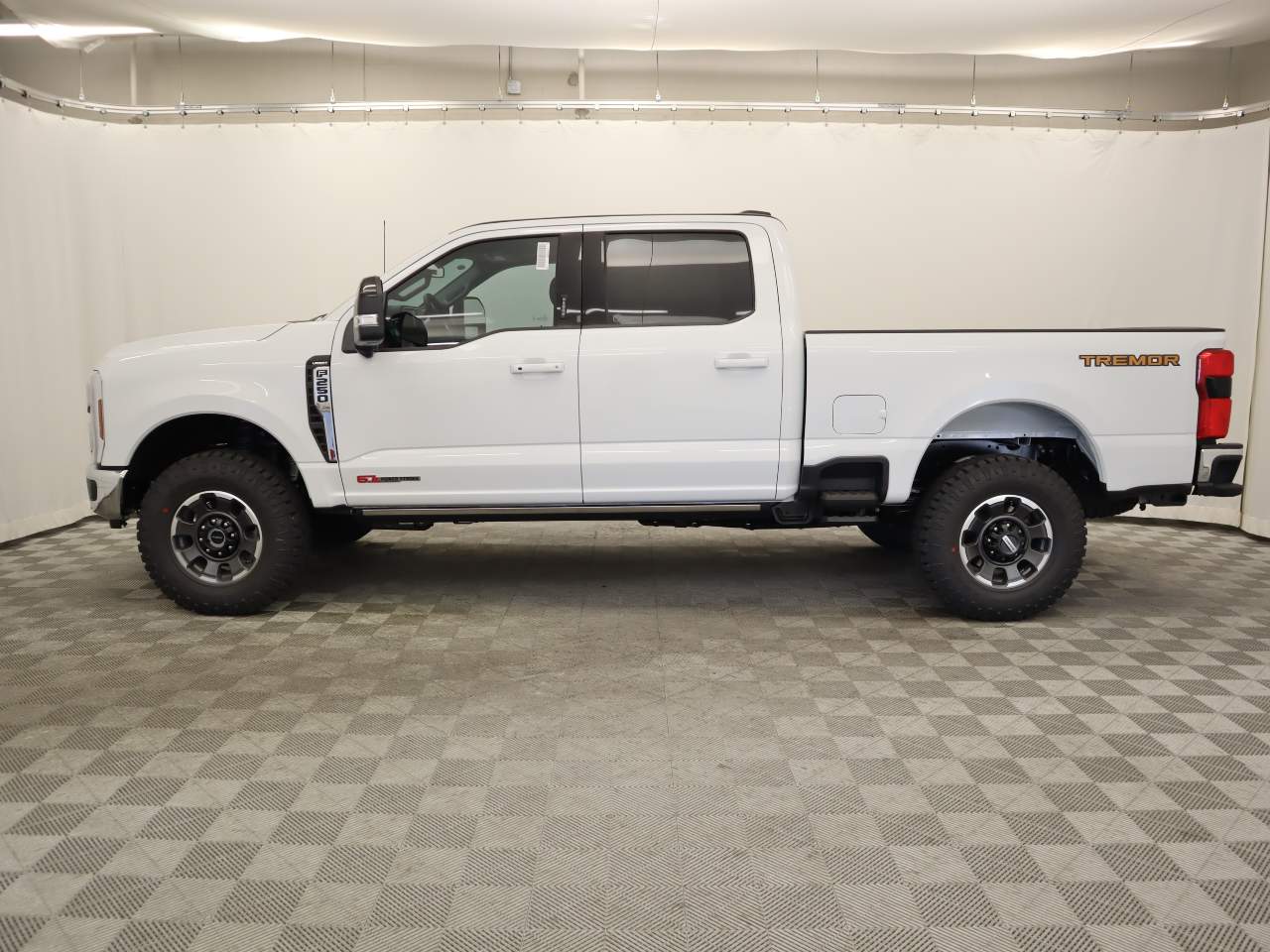 2024 Ford F-250 Super Duty Crew Cab Lariat