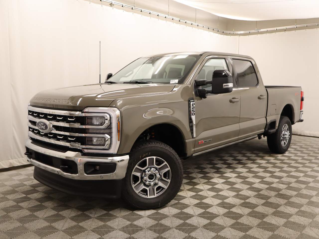 2026 Ford F-250 Super Duty Crew Cab Lariat