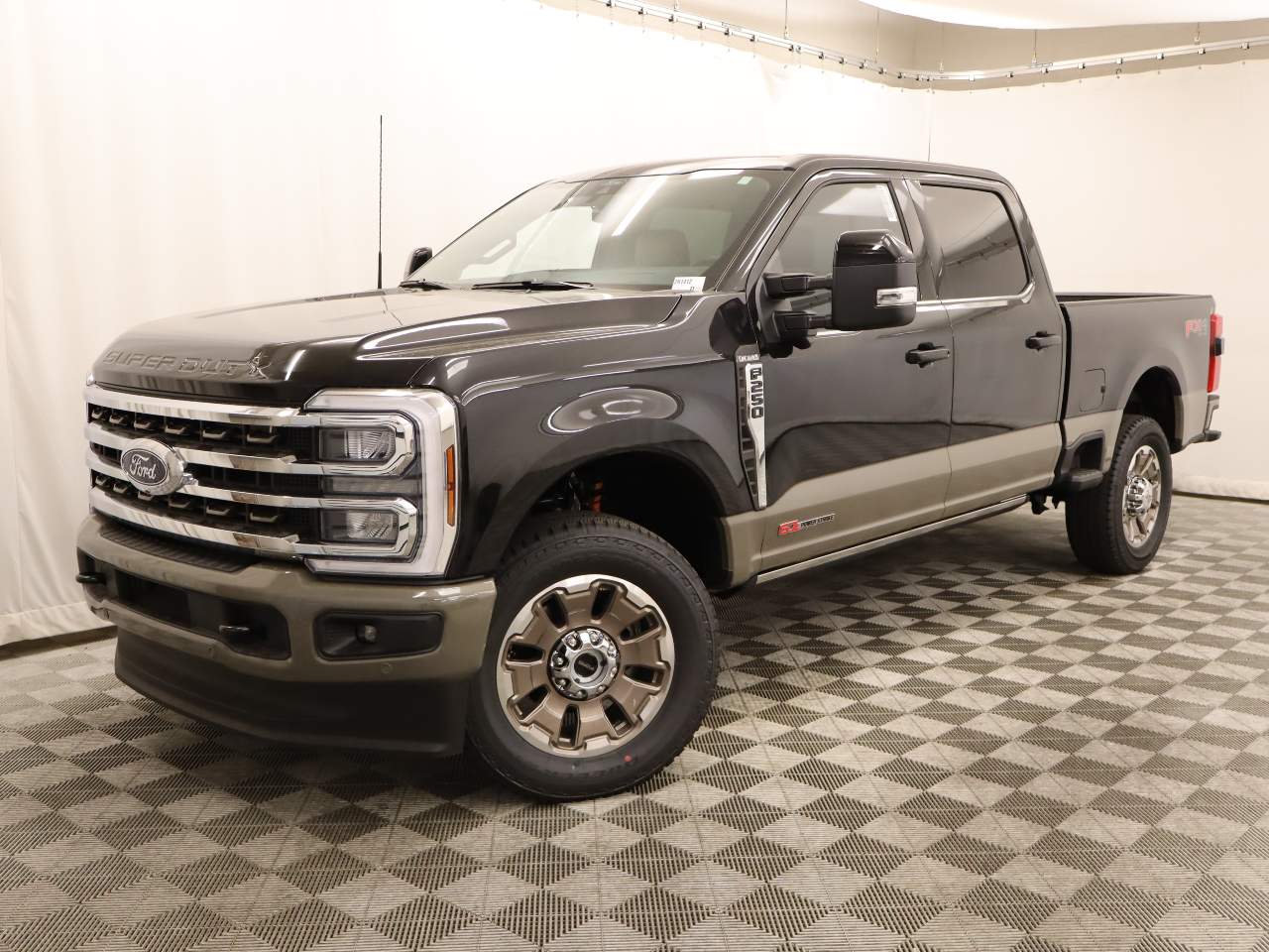 2026 Ford F-250 Super Duty Crew Cab King Ranch