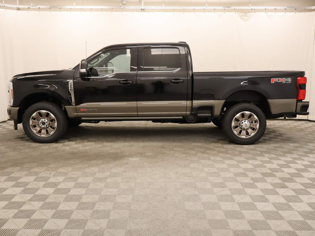 2026 Ford F-250 Super Duty Crew Cab King Ranch