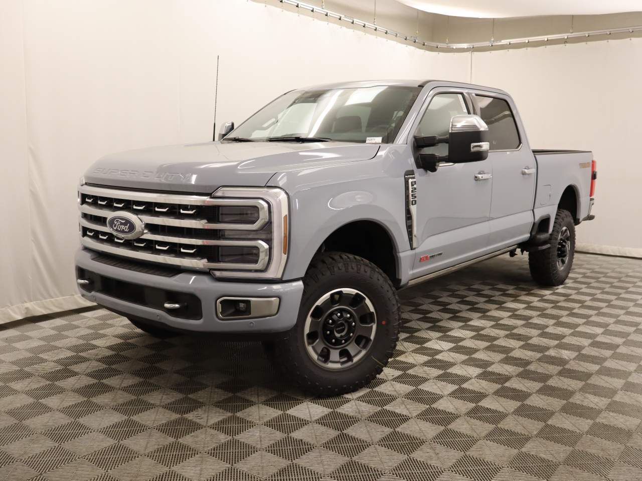 2024 Ford F-250 Super Duty Crew Cab Platinum