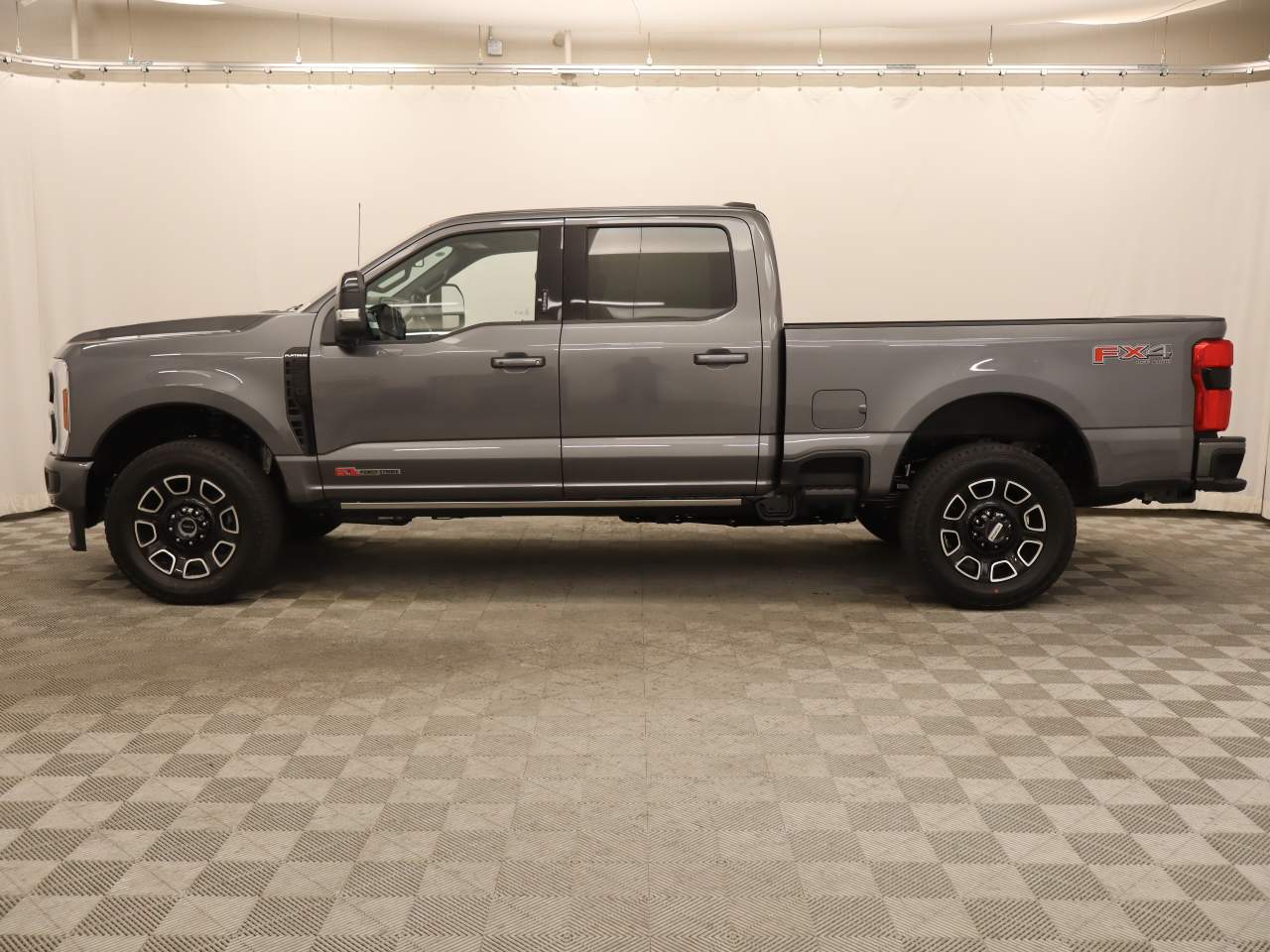 2026 Ford F-250 Super Duty Crew Cab Platinum
