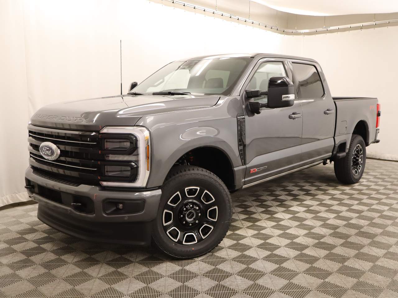 2026 Ford F-250 Super Duty Crew Cab Platinum