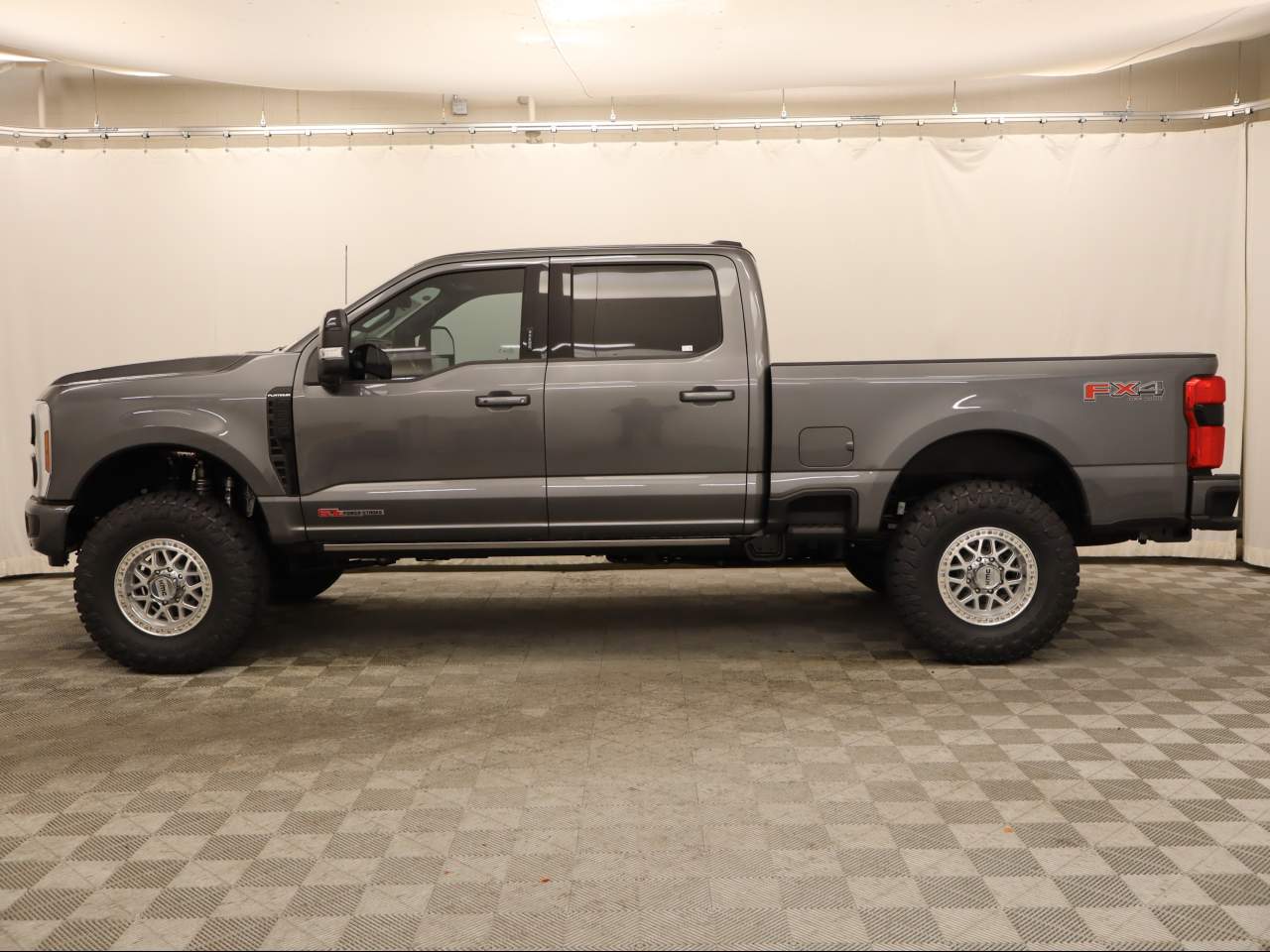 2026 Ford F-250 Super Duty Crew Cab Platinum