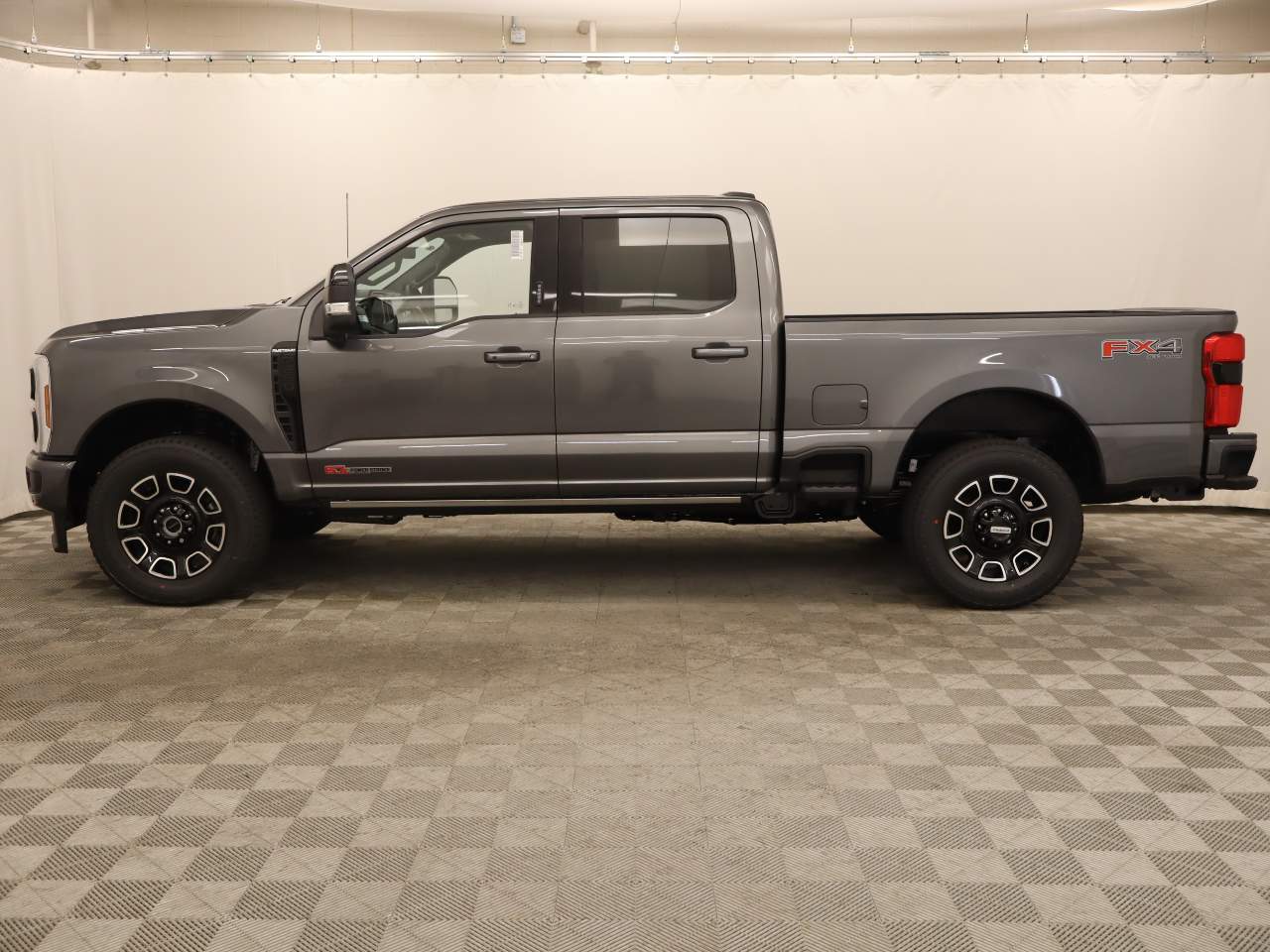 2026 Ford F-250 Super Duty Crew Cab Platinum