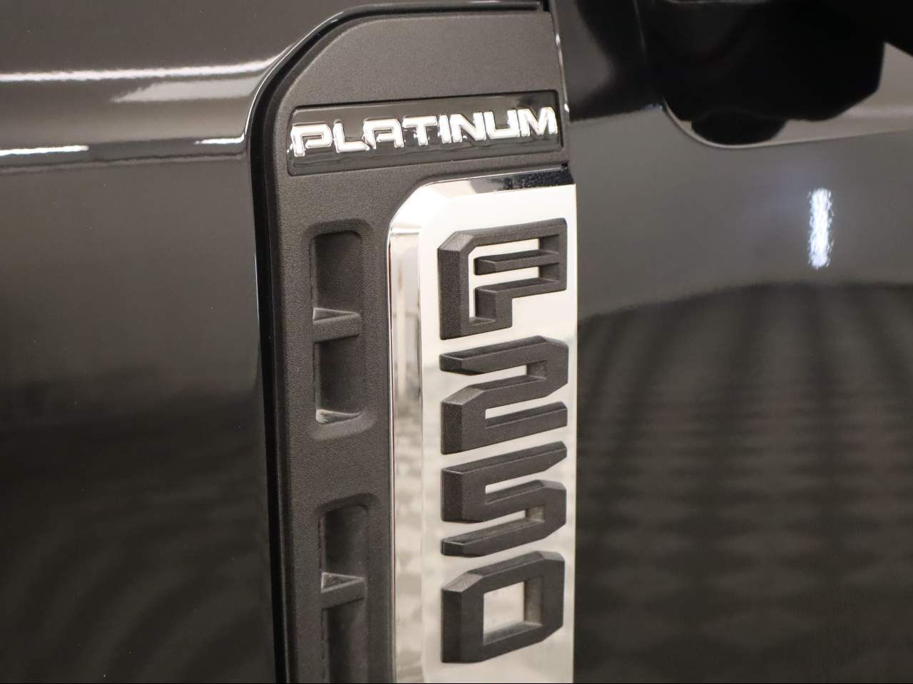 2023 Ford F-250 Super Duty Platinum Crew Cab