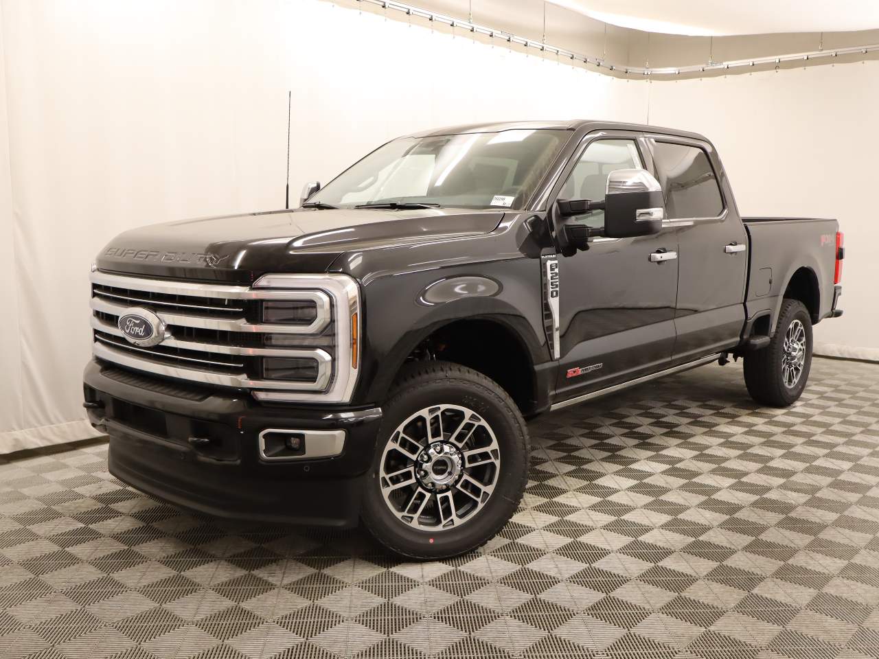 2026 Ford F-250 Super Duty Crew Cab Platinum