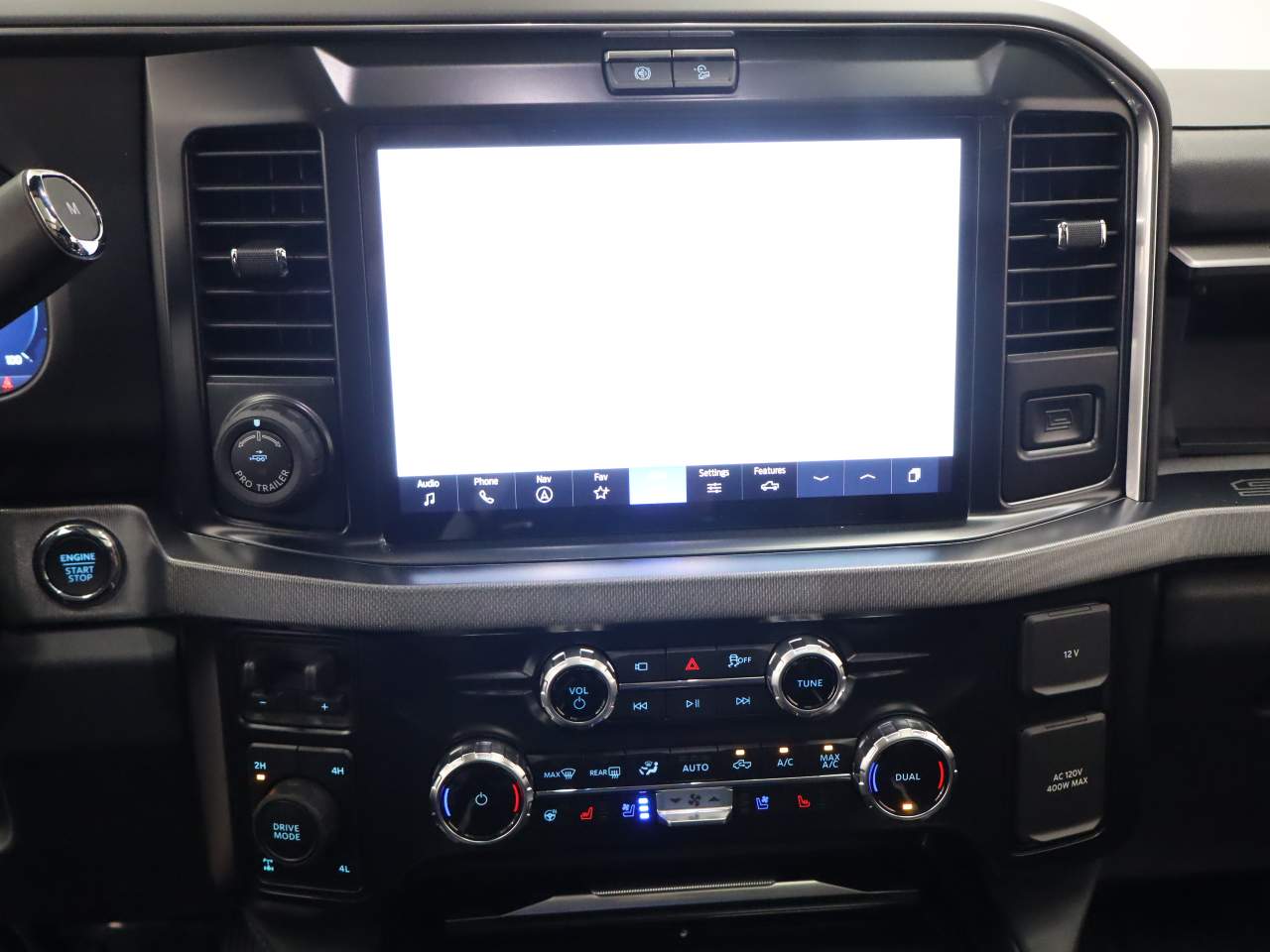 2026 Ford F-250 Super Duty Platinum - Photo 8