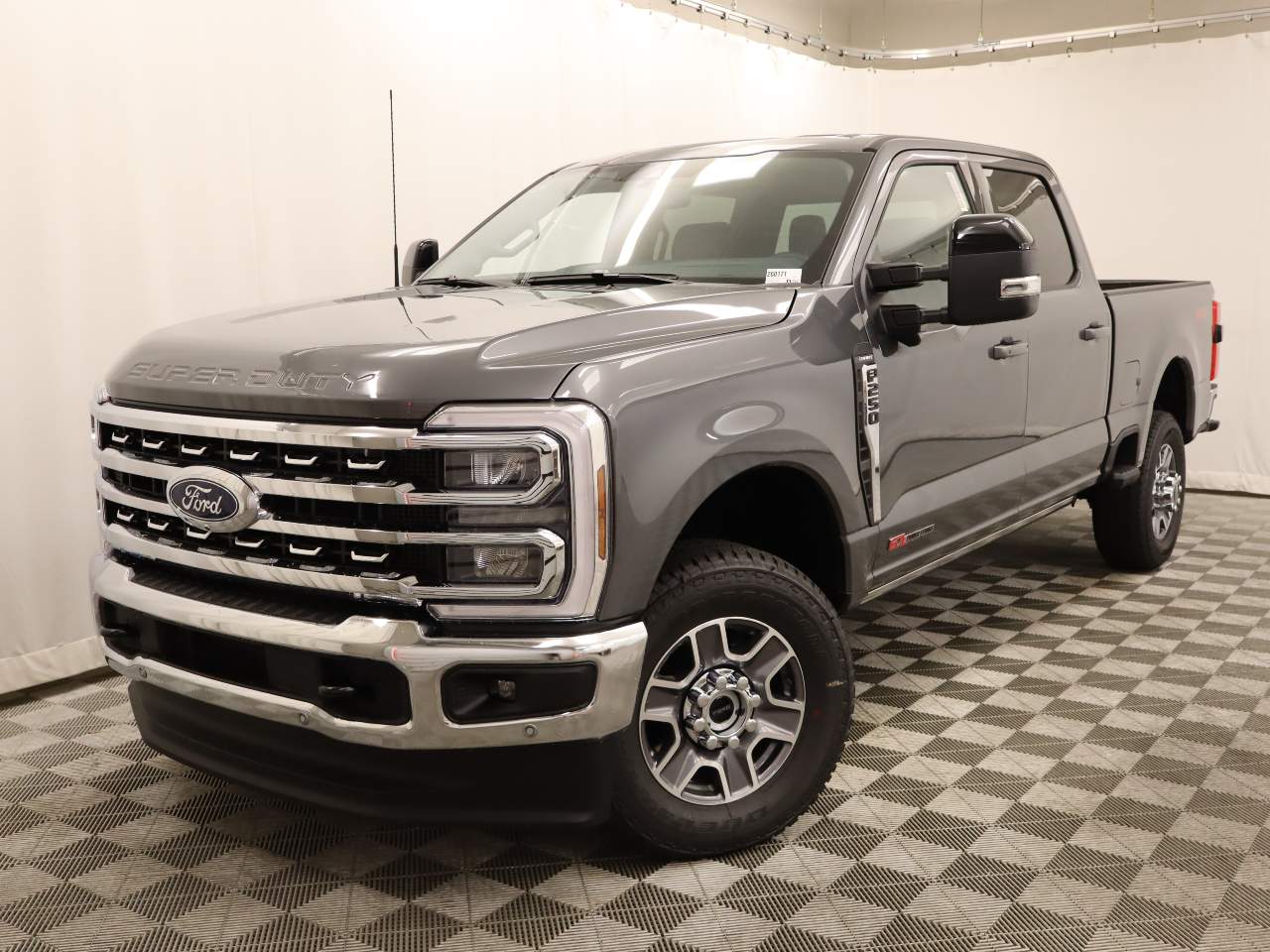 2026 Ford F-250 Super Duty Crew Cab Lariat