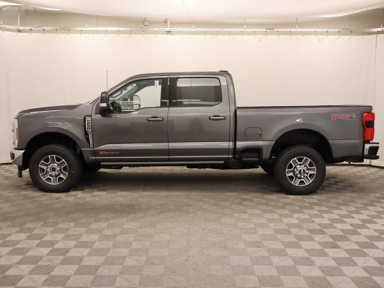 2026 Ford F-250 Super Duty Crew Cab Lariat