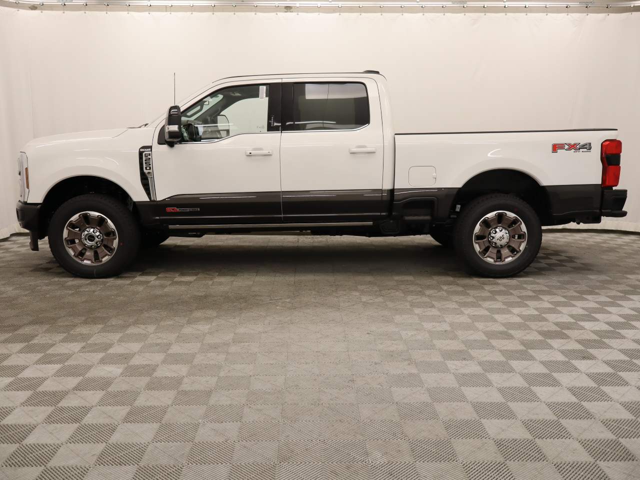 2024 Ford F-250 Super Duty Crew Cab King Ranch