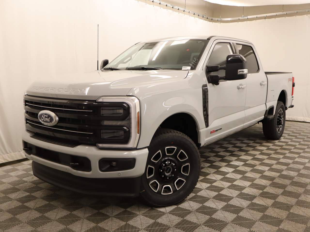 2026 Ford F-250 Super Duty Crew Cab Platinum