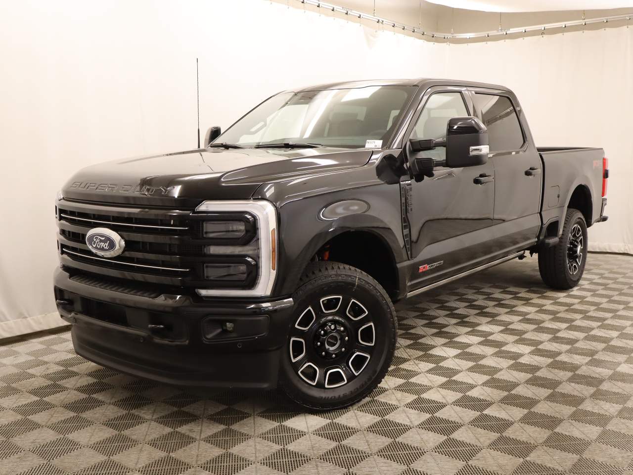 2026 Ford F-250 Super Duty Crew Cab Platinum