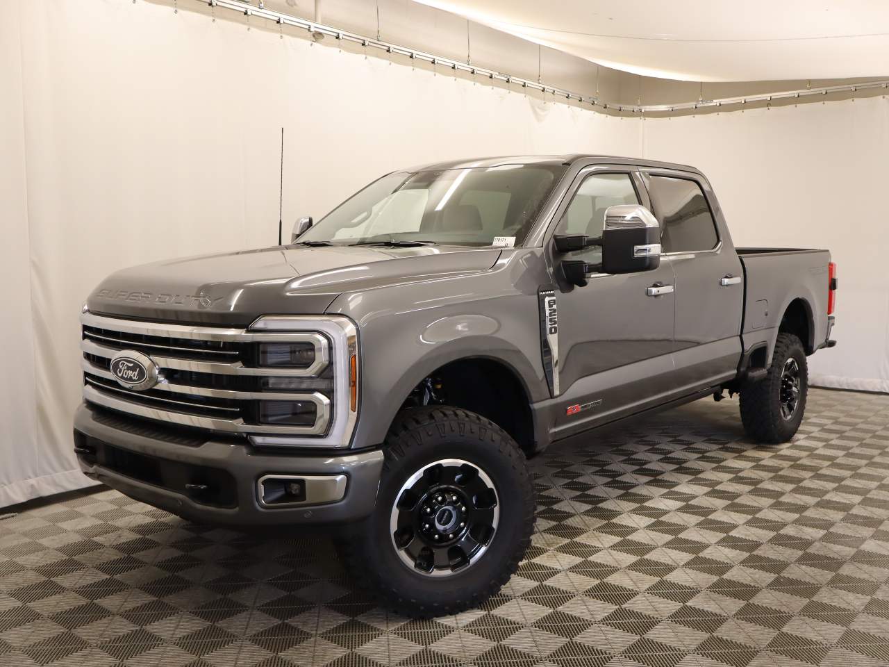 2027 Ford F-250 Super Duty Crew Cab Platinum