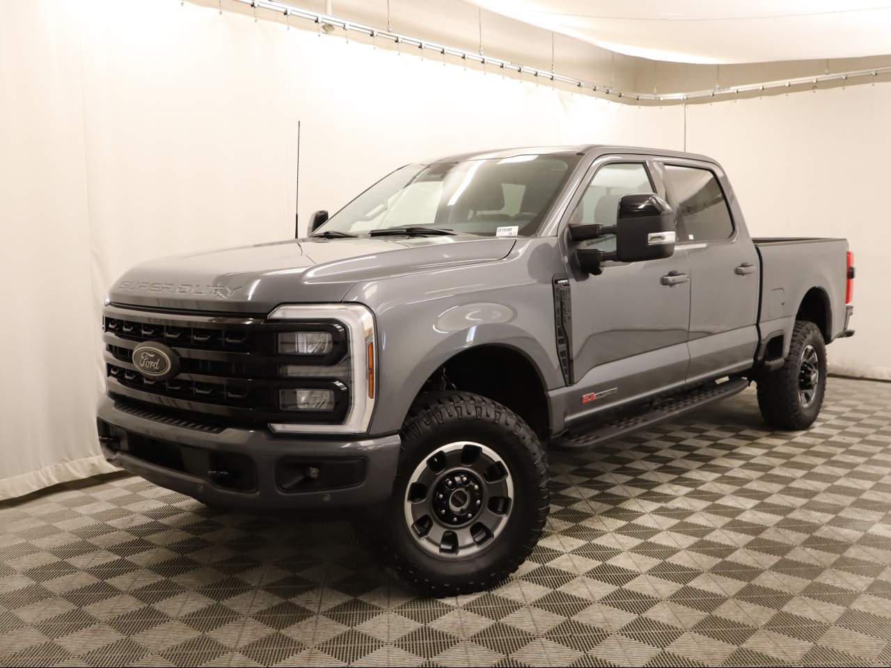 2023 Ford F-250 Super Duty Lariat Crew Cab