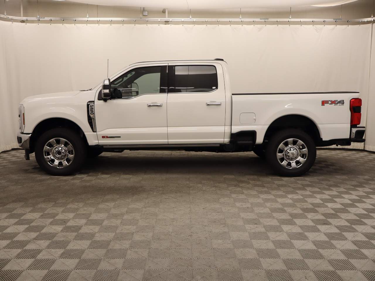2025 Ford F-250 Super Duty Crew Cab King Ranch