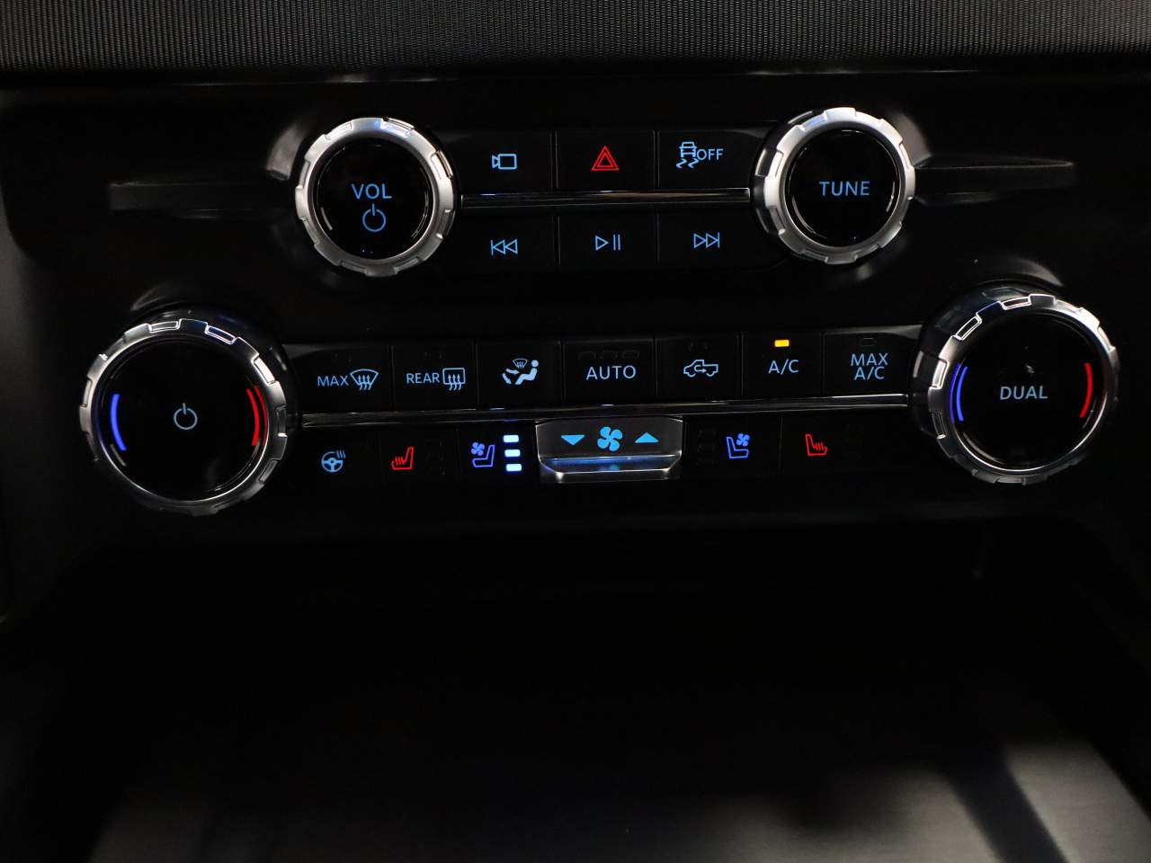 2026 Ford F-250 Super Duty Platinum - Photo 10