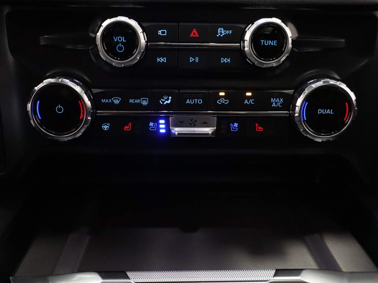 2026 Ford F-250 Super Duty Platinum - Photo 10