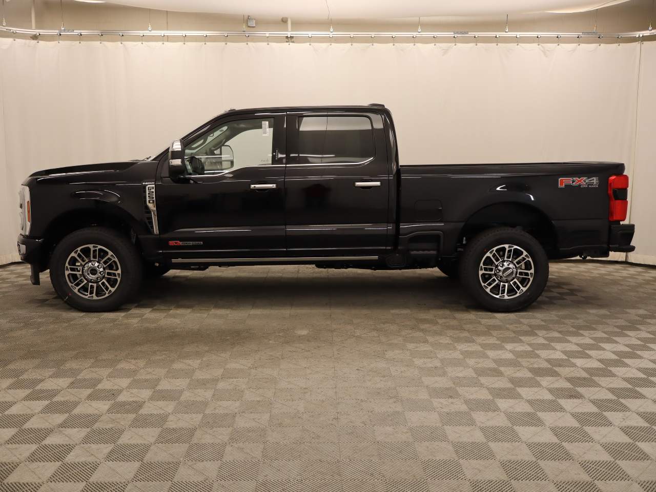 2026 Ford F-250 Super Duty Crew Cab Platinum