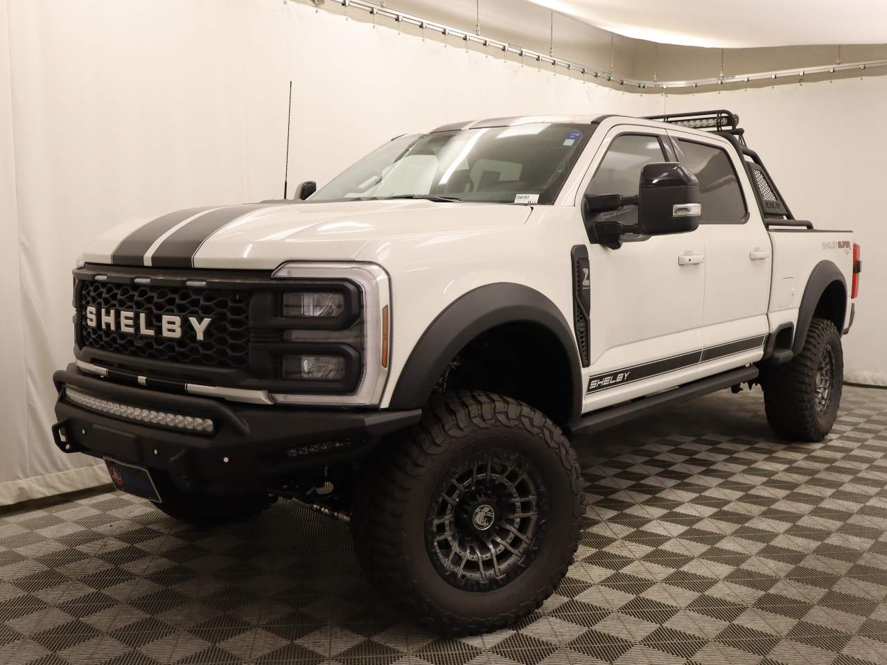 2025 Ford F-250 Super Duty Crew Cab Lariat