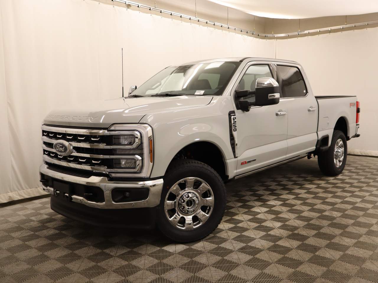 2025 Ford F-250 Super Duty Crew Cab Lariat