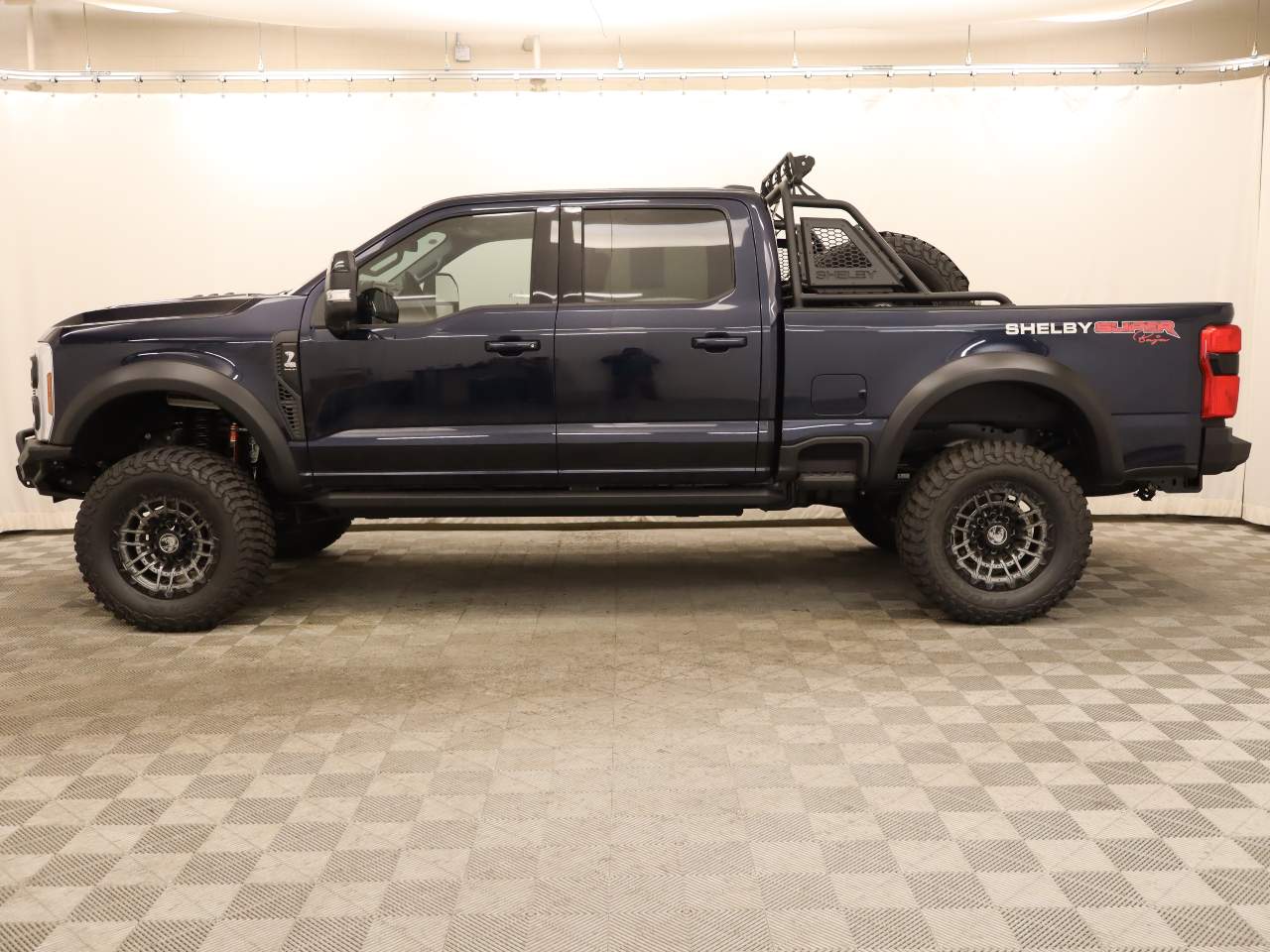 2025 Ford F-250 Super Duty Crew Cab Lariat