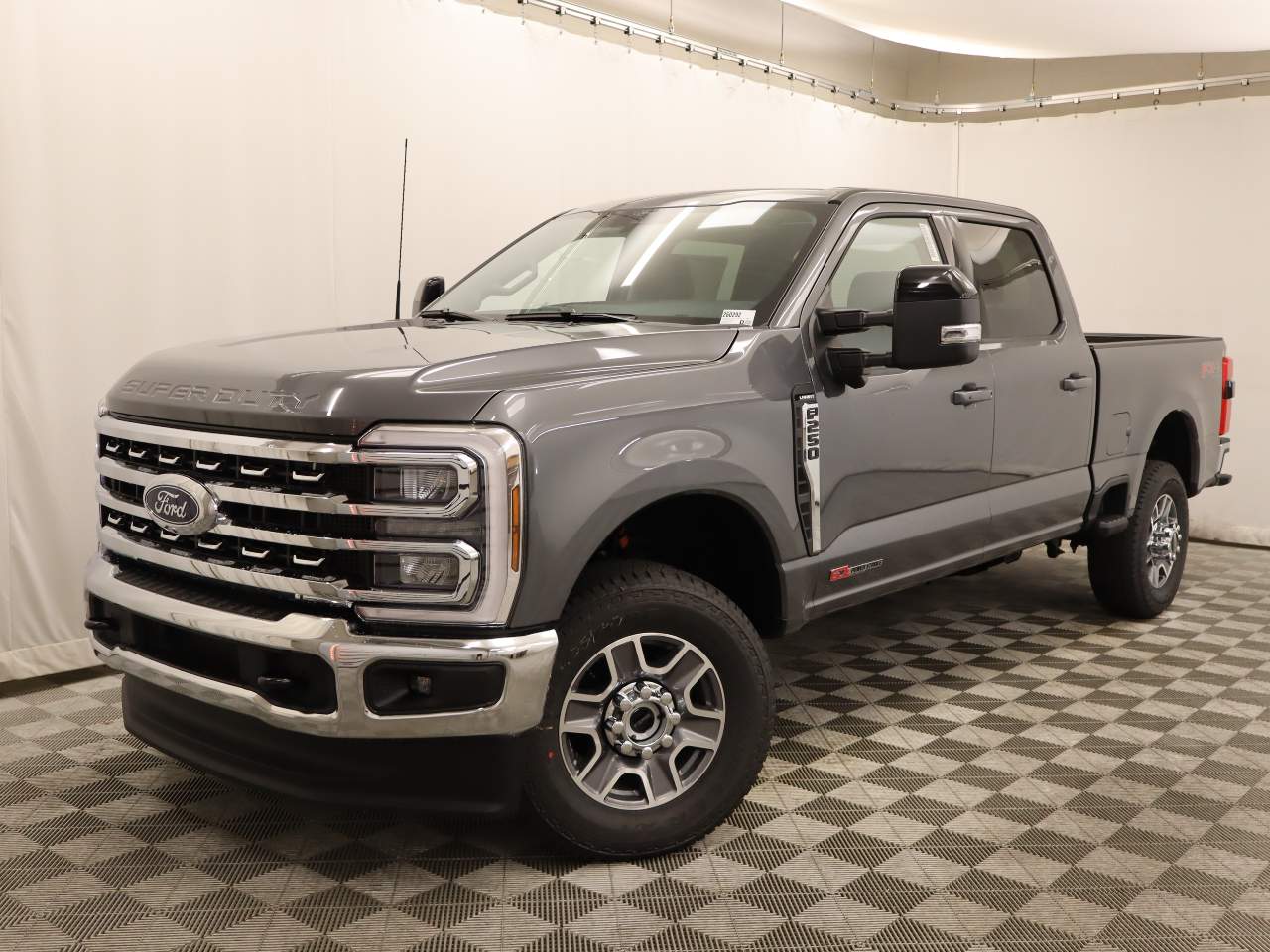 2026 Ford F-250 Super Duty Crew Cab Lariat