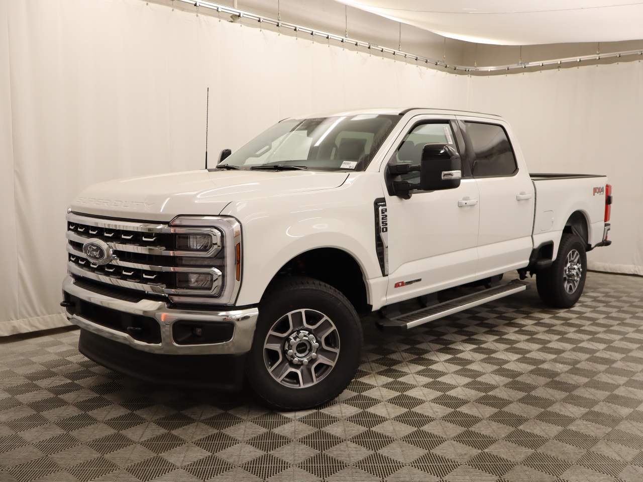 2026 Ford F-250 Super Duty Crew Cab Lariat