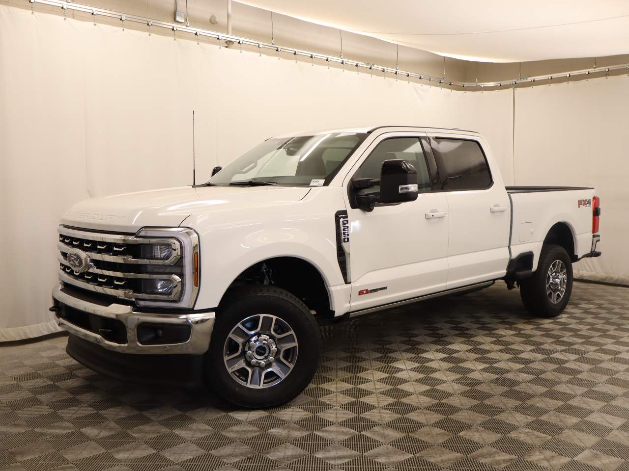 2026 Ford F-250 Super Duty Lariat's photo