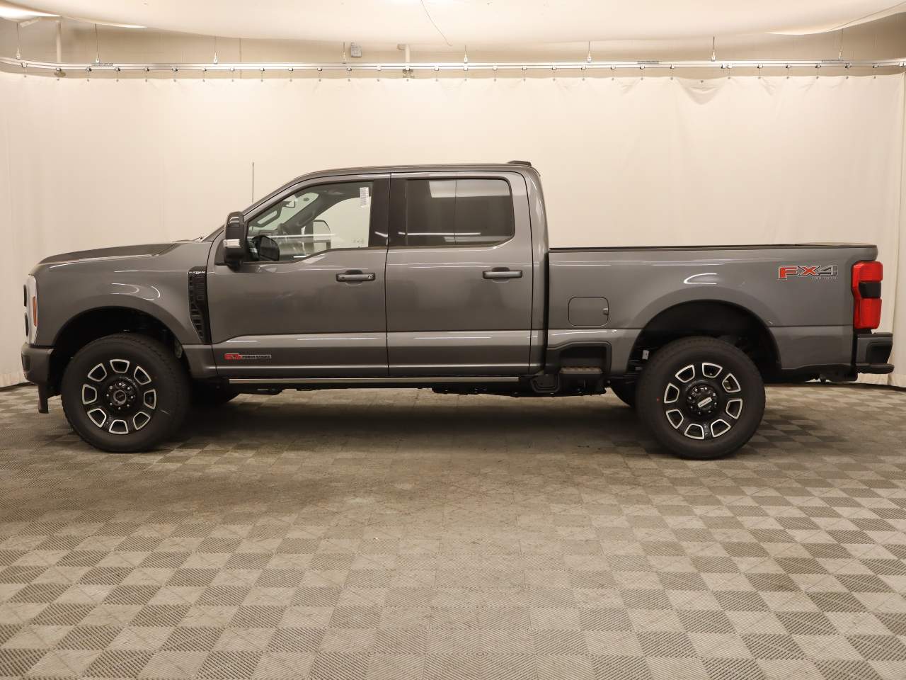 2026 Ford F-250 Super Duty Crew Cab Platinum