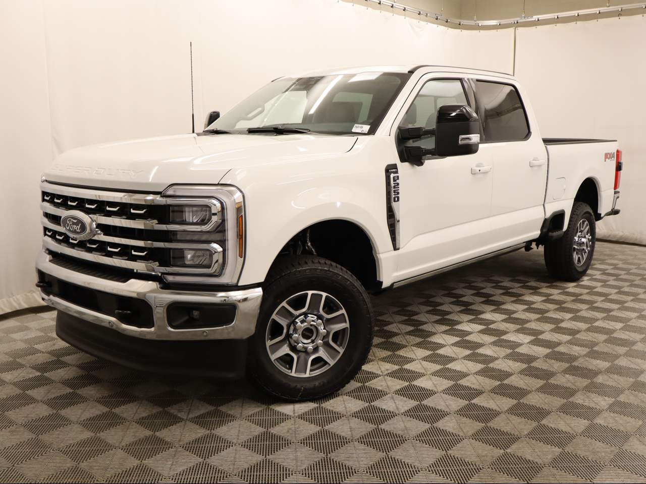 2026 Ford F-250 Super Duty Crew Cab Lariat