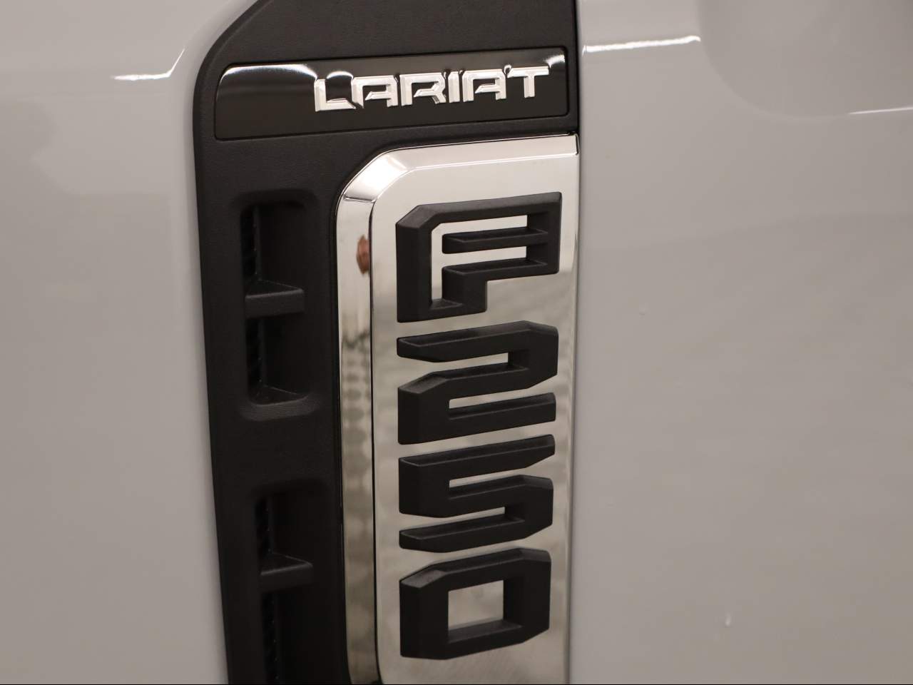 2026 Ford F-250 Super Duty Crew Cab Lariat