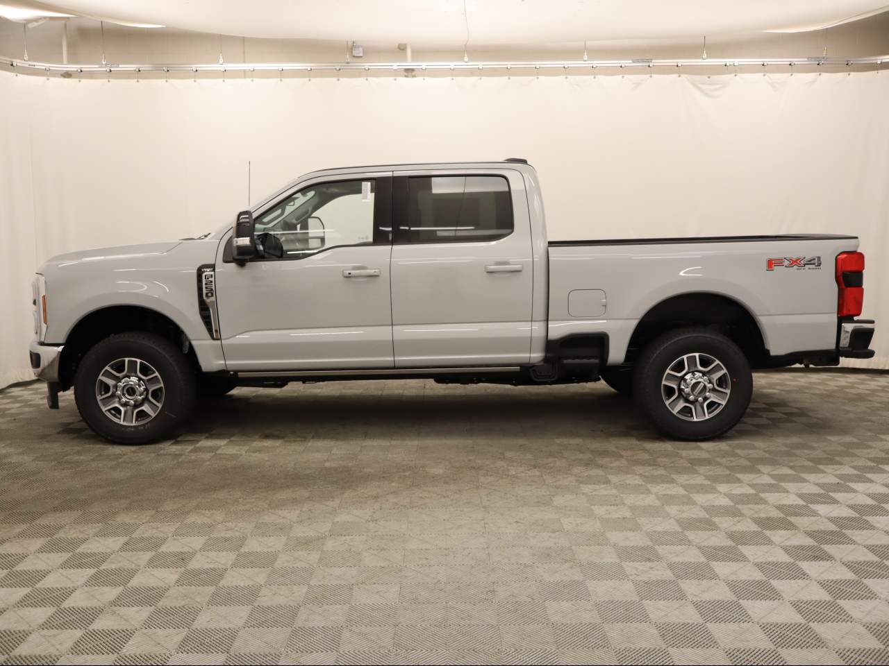 2026 Ford F-250 Super Duty Crew Cab Lariat